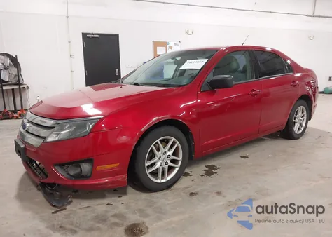 2011 Ford Fusion S из США, поврежденный, VIN 3FAHP0GA0BR273915